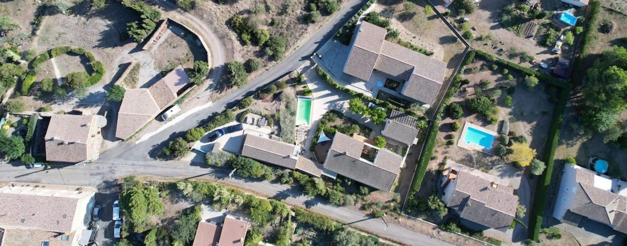 Le Villerouge - 14 Personnes - Piscine Fabrezan